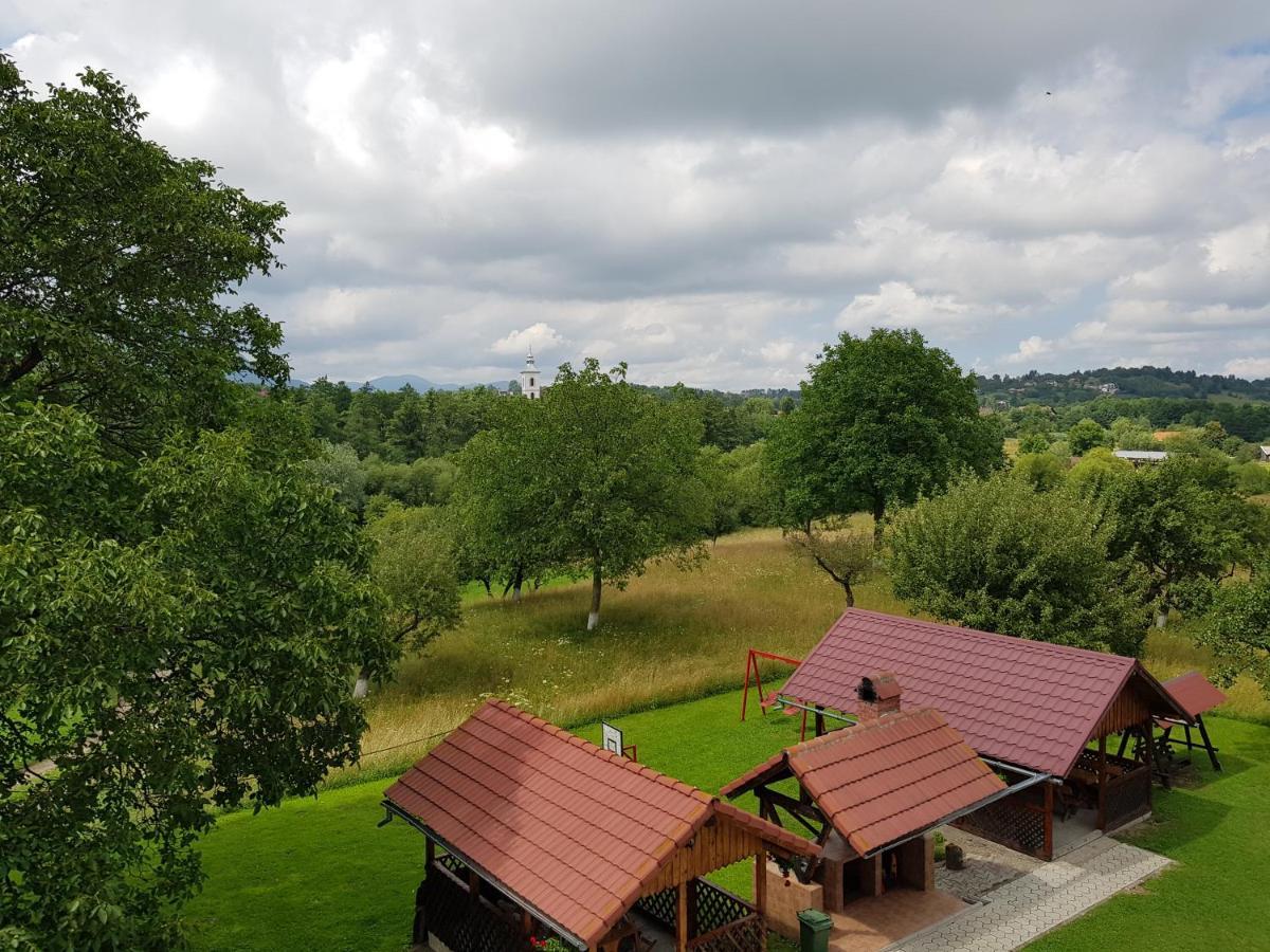 Pensiunea Din Livada Bran  Buitenkant foto